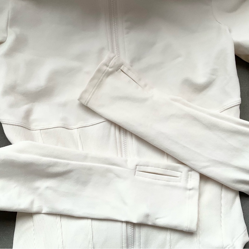 Alo Yoga Airbrush Corset Full Zip Jacket Ivory XS - Picture 9 of 14